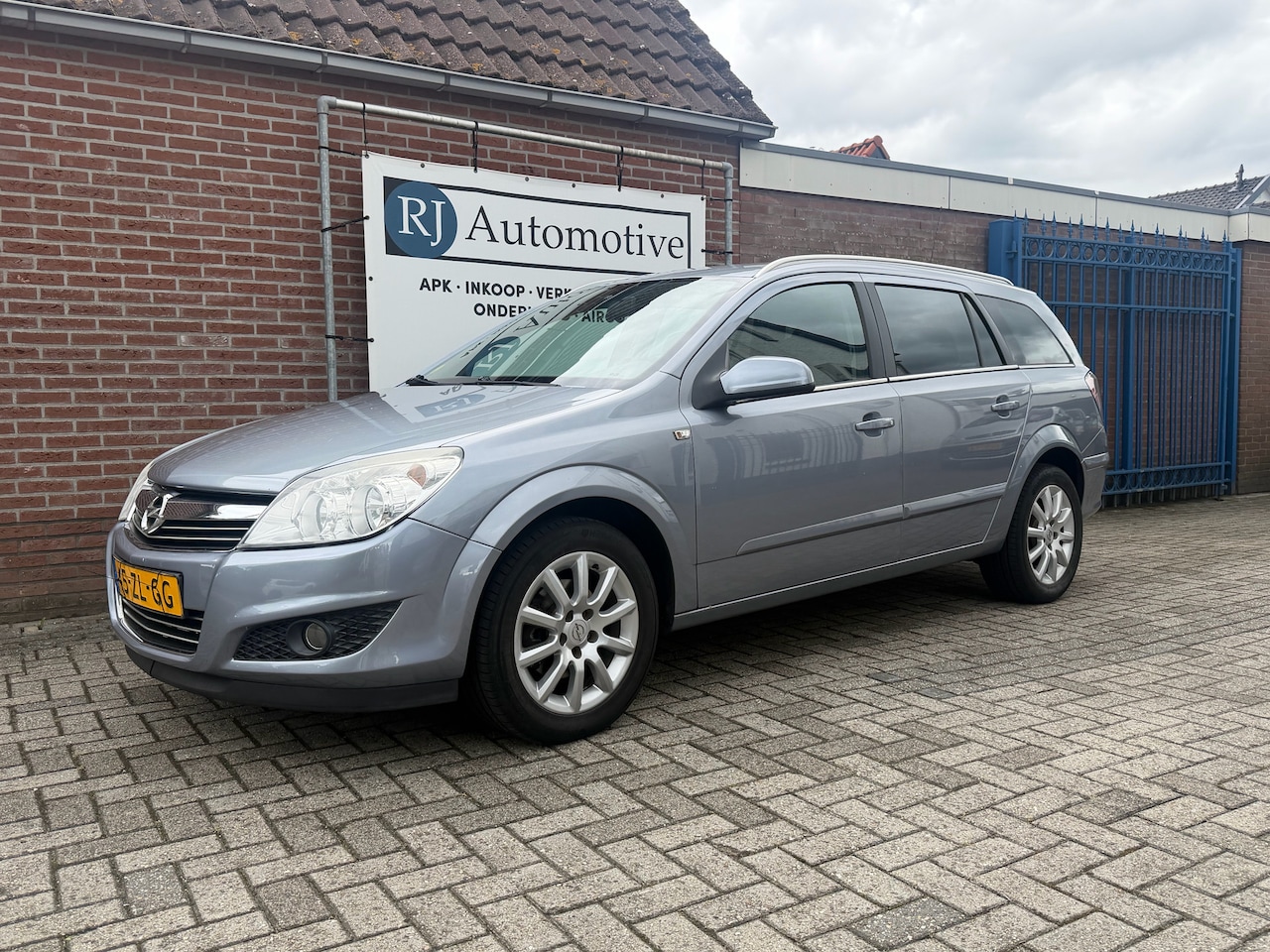 Opel Astra Wagon - STATION 1.6 Temptation APK/NAP/CLIMA - AutoWereld.nl