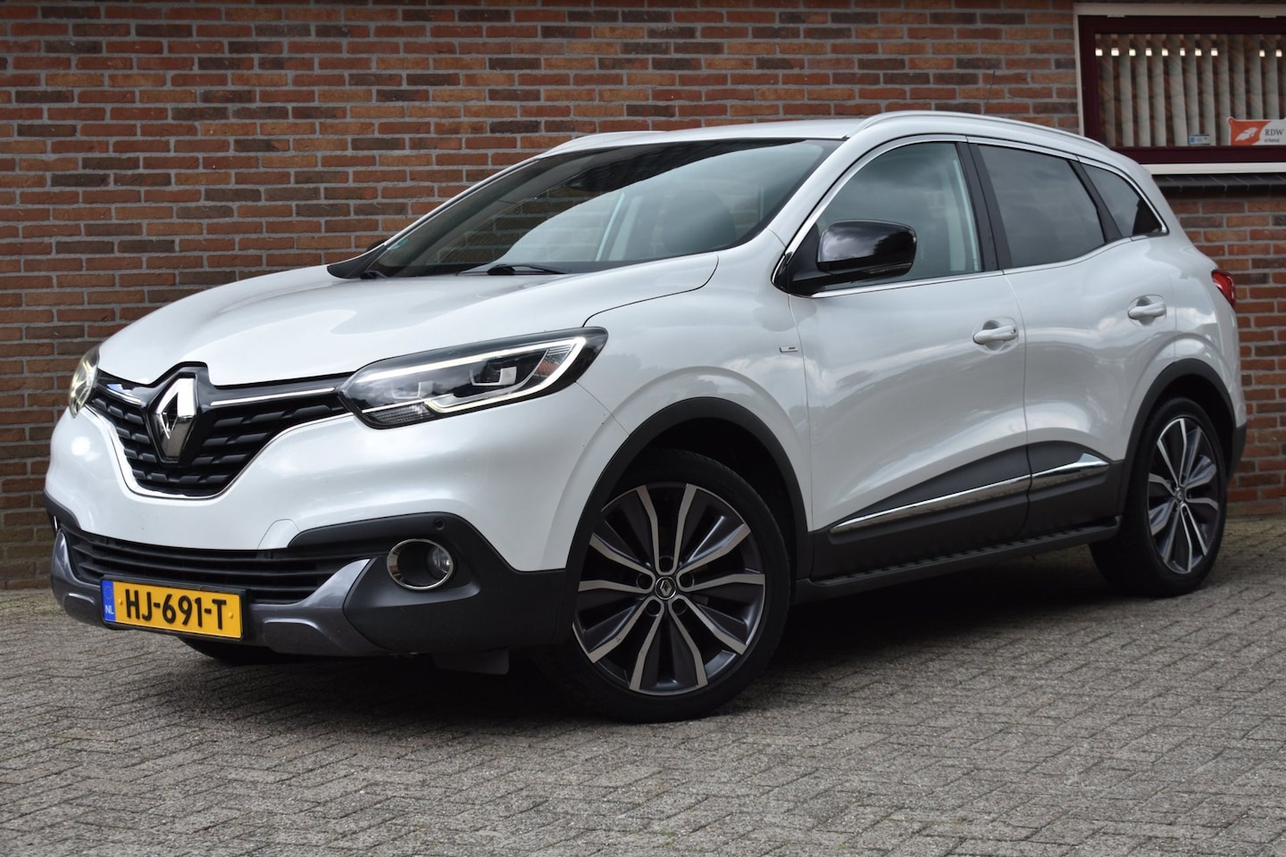 Renault Kadjar - 1.2 TCe Bose '16 Navi Clima Cruise Inruil mogelijk - AutoWereld.nl