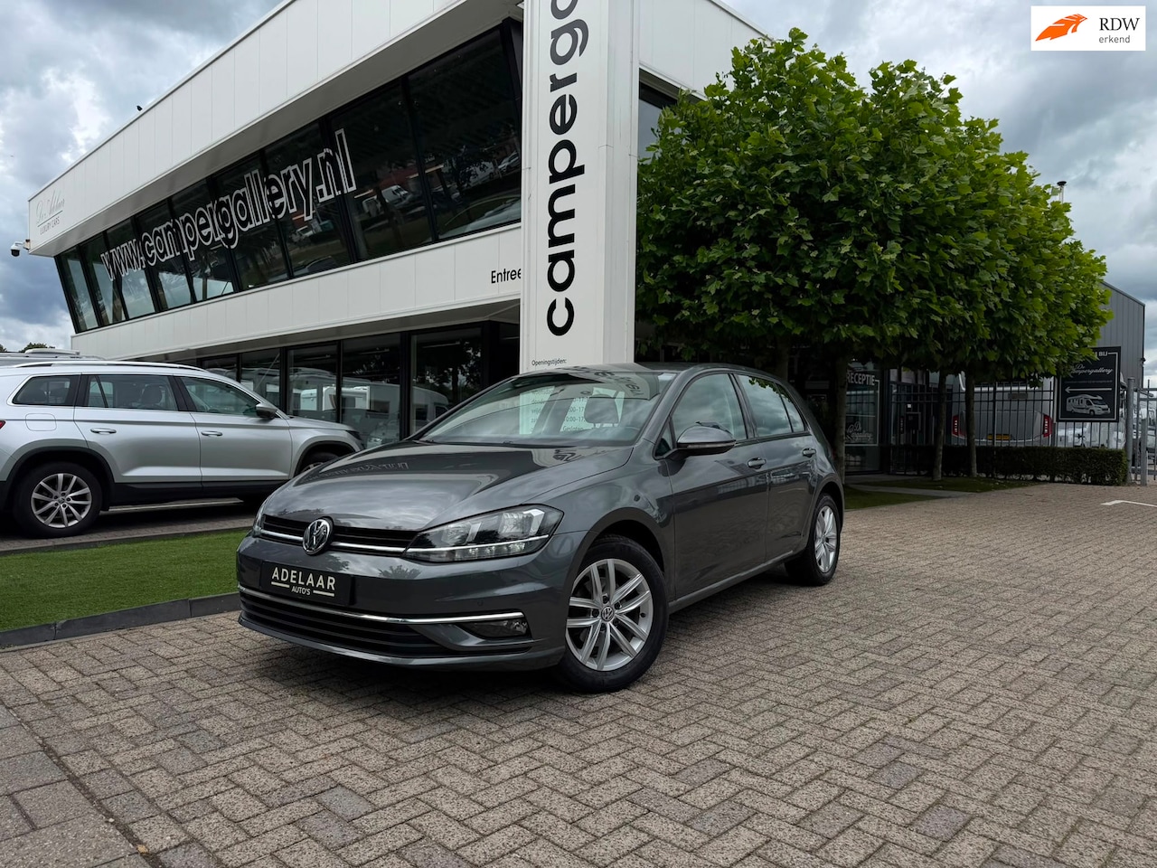 Volkswagen Golf - 1.0 TSI Highline APPLE CARPLAY, CLIMATRONIC, NAVIGATIE - AutoWereld.nl
