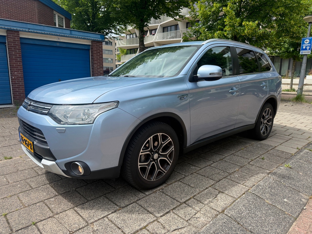 Mitsubishi Outlander - 2.0 PHEV Executive Edition X-Line NAP NW APK Plug-In Hybrid - AutoWereld.nl