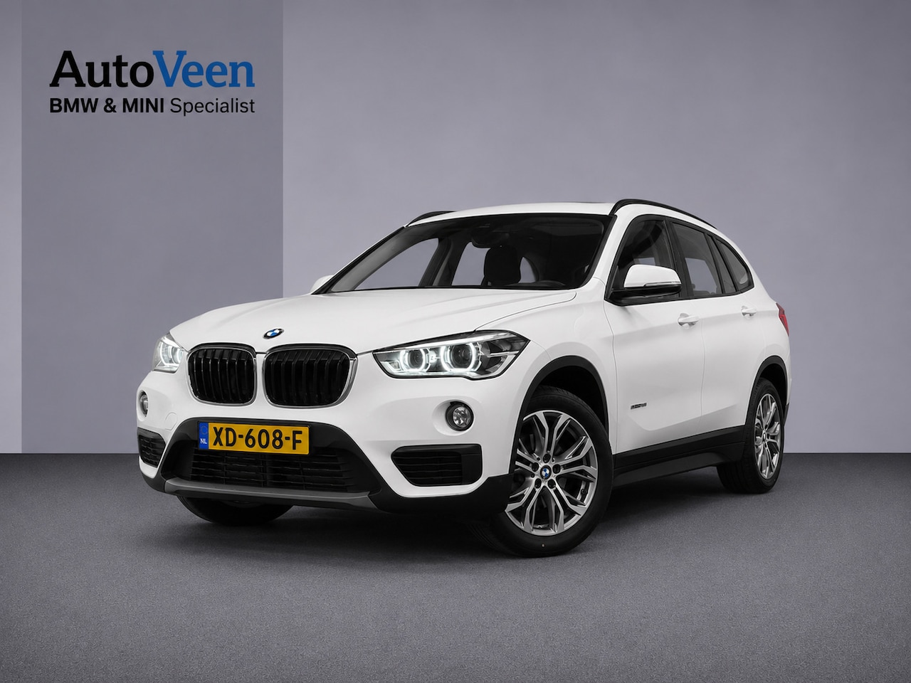 BMW X1 - SDrive18i Centennial Executive (PANO, LED, CRUISE, LM-VELG 18 INCH) - AutoWereld.nl