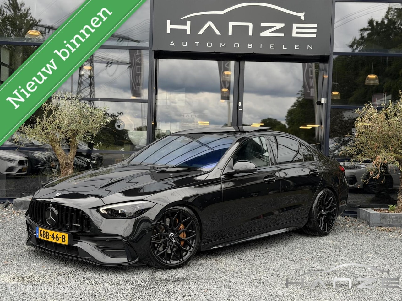 Mercedes-Benz C-klasse - 300 AMG Pakket C63 S|Pano|ACC|360°|Sfeer| - AutoWereld.nl