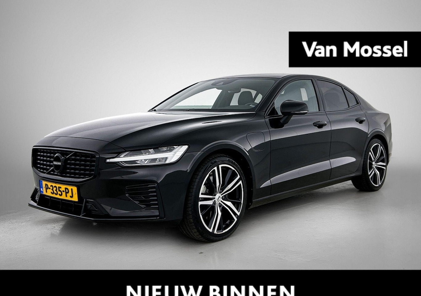 Volvo S60 - 2.0 Recharge T6 AWD R-Design | Automaat | Apple Carplay / Android Auto | Achteruitrijcamer - AutoWereld.nl