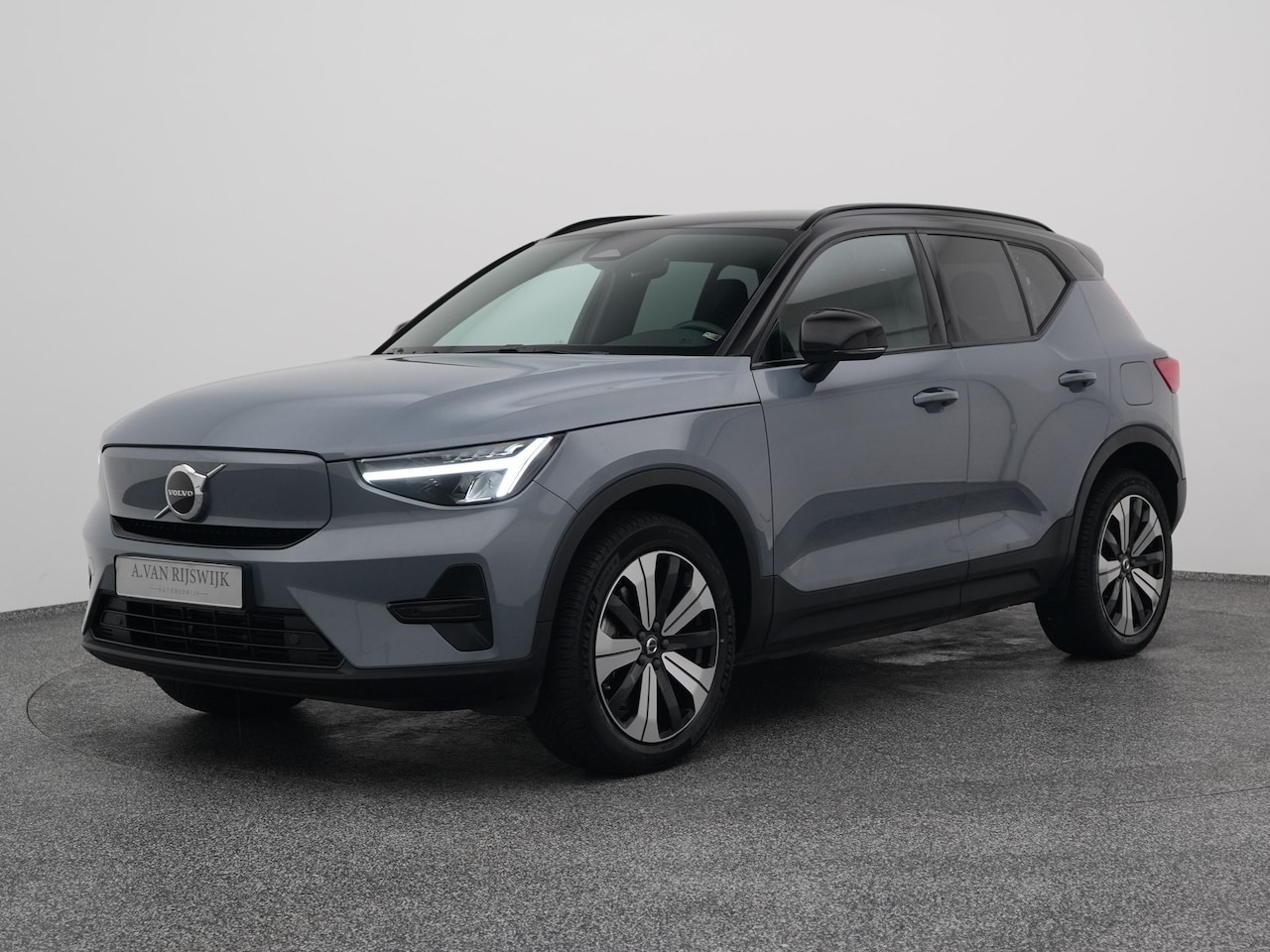 Volvo XC40 - Recharge Core | CAMERA - AutoWereld.nl