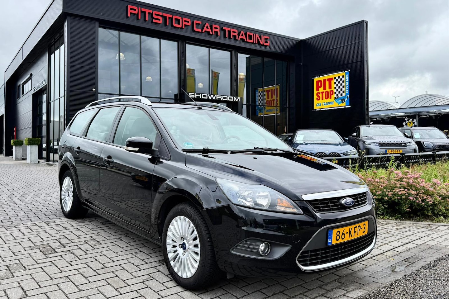 Ford Focus Wagon - 1.8 Limited 1.8 Limited, 125 PK, NL Auto, Naviagtie, Goed onderhouden! - AutoWereld.nl