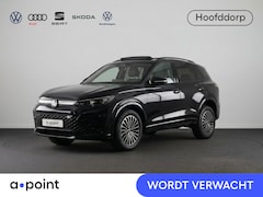 Volkswagen Tiguan - 1.5 eHybrid R-Line Edition 272 pk Automaat (DSG) | Verlengde garantie | Navigatie | Panora