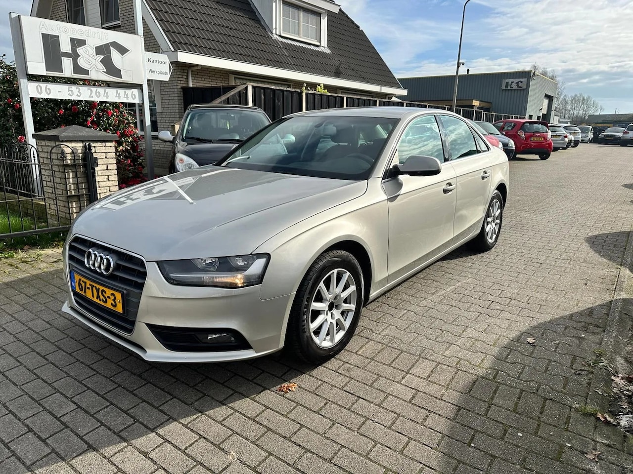 Audi A4 Limousine - 1.8 TFSI Pro Line Business nieuwe ketting! - AutoWereld.nl