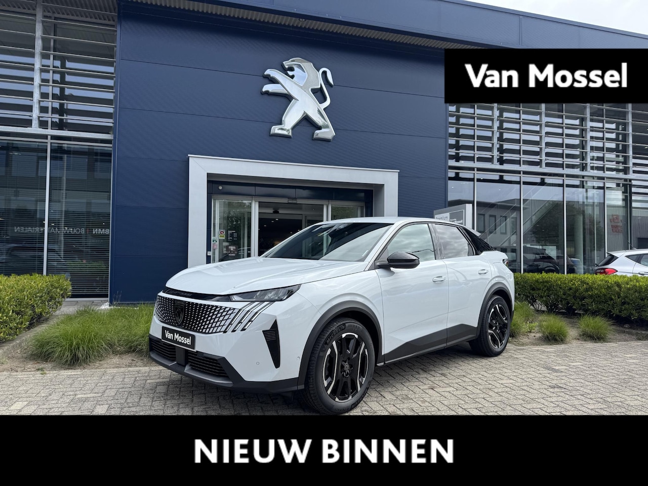 Peugeot e-3008 - Allure Avantage 210 73 kWh | AUTOMAAT l Voorraad l Trekhaak afneembaar - AutoWereld.nl