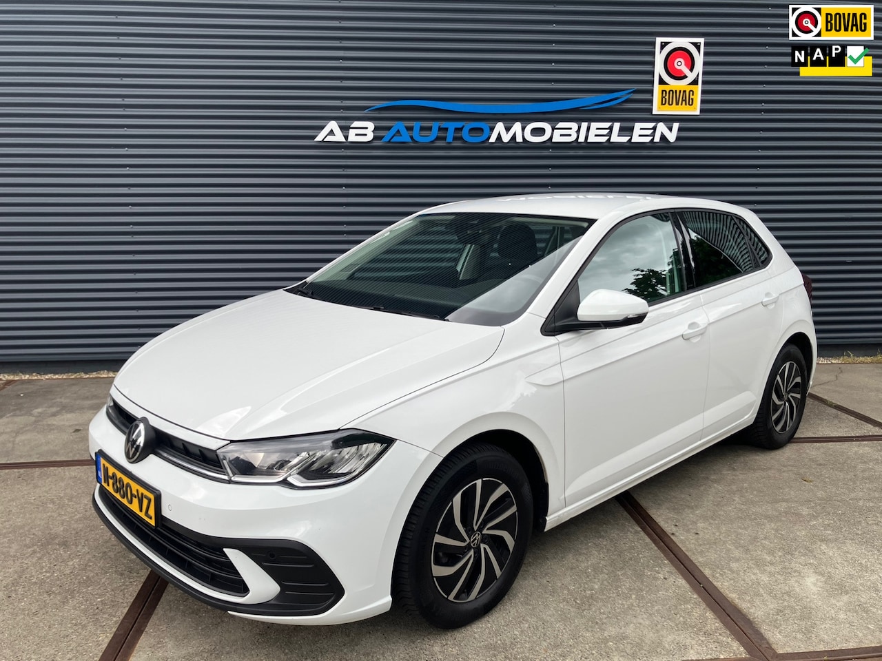 Volkswagen Polo - 1.0 TSI Life AUTOMAAT/ CAMERA/ CARPLAY - AutoWereld.nl