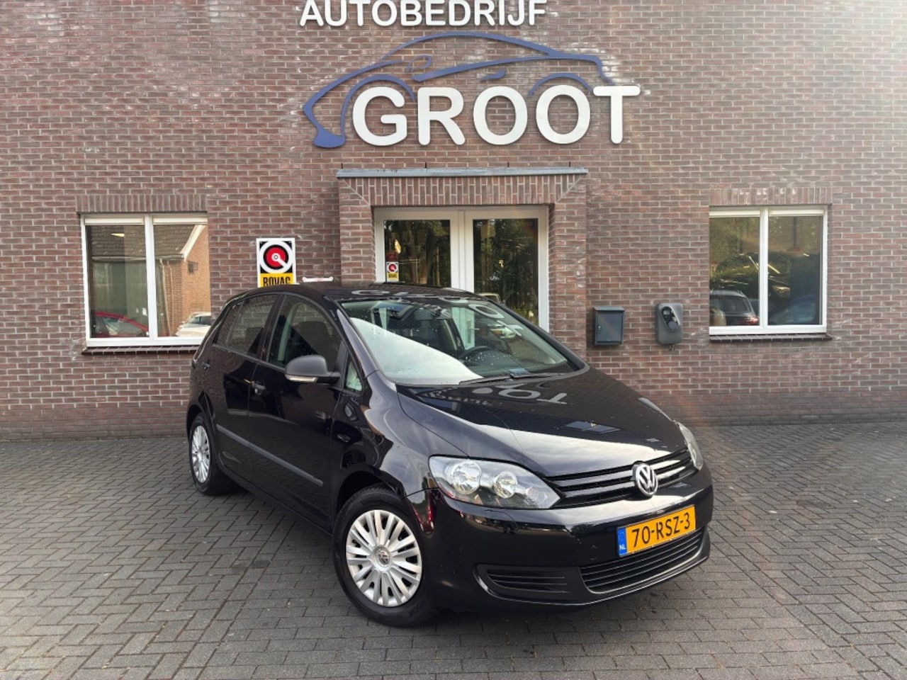 Volkswagen Golf Plus - 1.2 TSI 105PK! 1e EIGENAAR/TREKHAAK - AutoWereld.nl