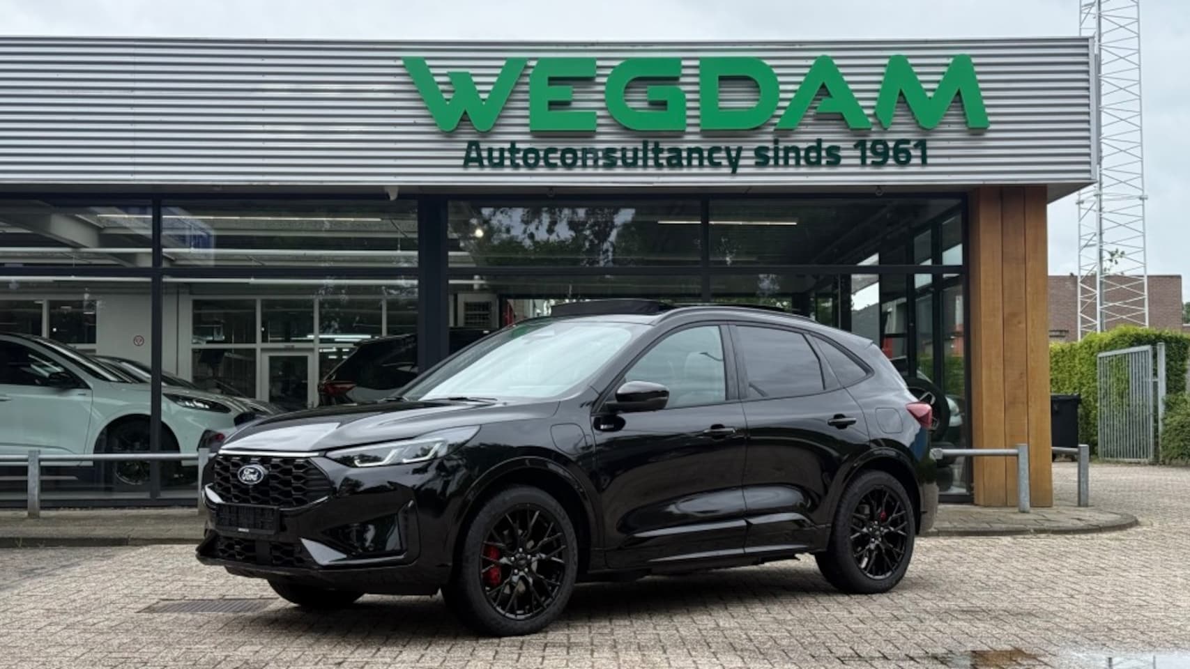 Ford Kuga - 2.5 PHEV ST-LINE X/ BLACK PACK FULL OPT. / Nieuwste model! Blue cruise mogelijk - AutoWereld.nl