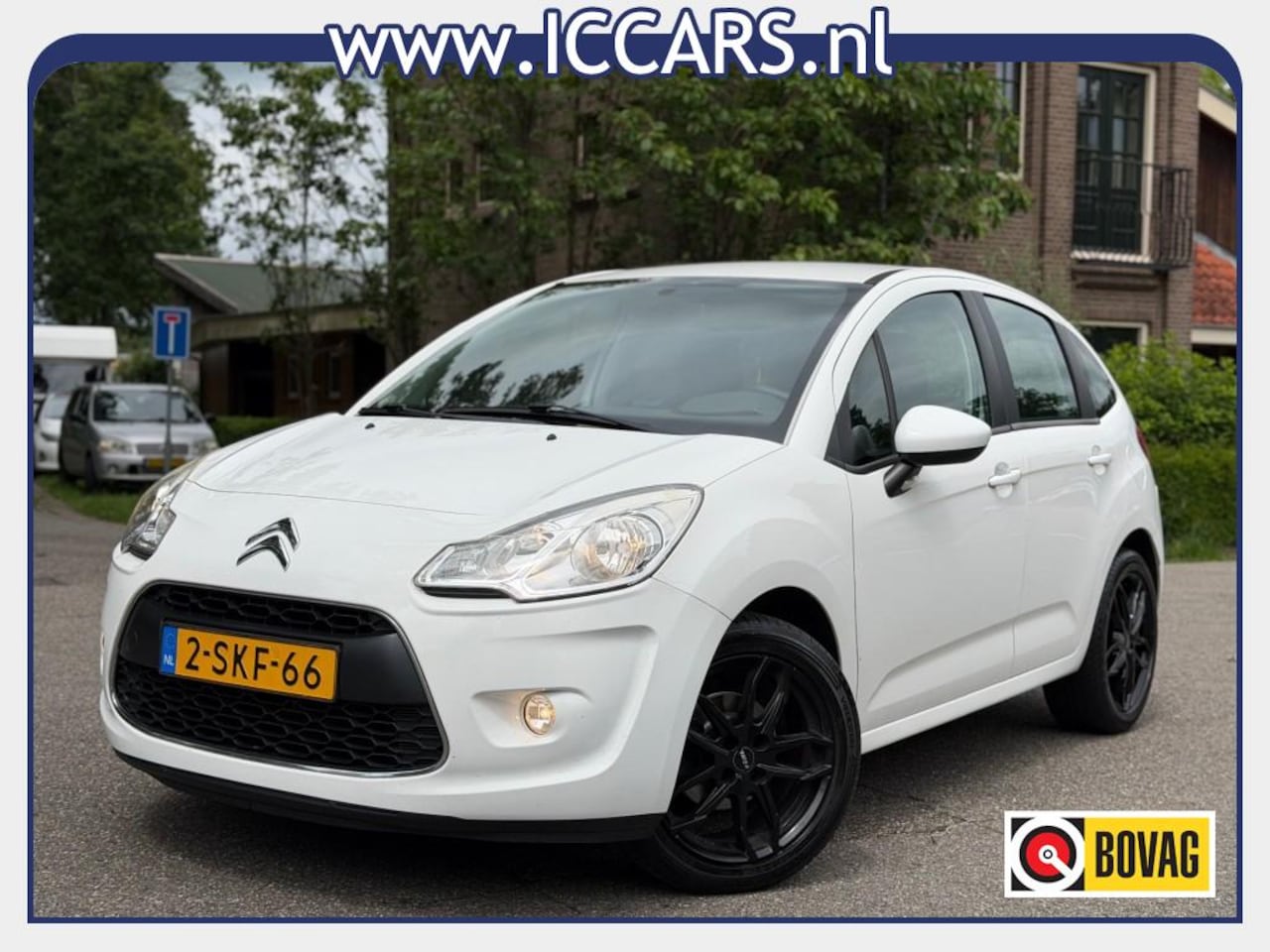 Citroën C3 - 1.4 - Airco - Trekhaak - Carplay - 17 inch Lm !!! - AutoWereld.nl