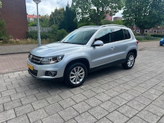Volkswagen Tiguan - 1.4 TSI Sport&Style NAP Parkassist Cruise Alcantara