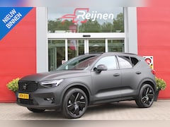Volvo XC40 - 2.0 B4 197PK PLUS BLACK EDITION PANORAMISCH SCHUIF/KANTELDAK | LIGHTING PACK - MATRIX LED