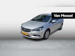 Opel Astra Sports Tourer - 1.0 Online Edition | 1e-EIG. | Trekhaak | Navi | Climate Control | Privacy Glass | PDC | D