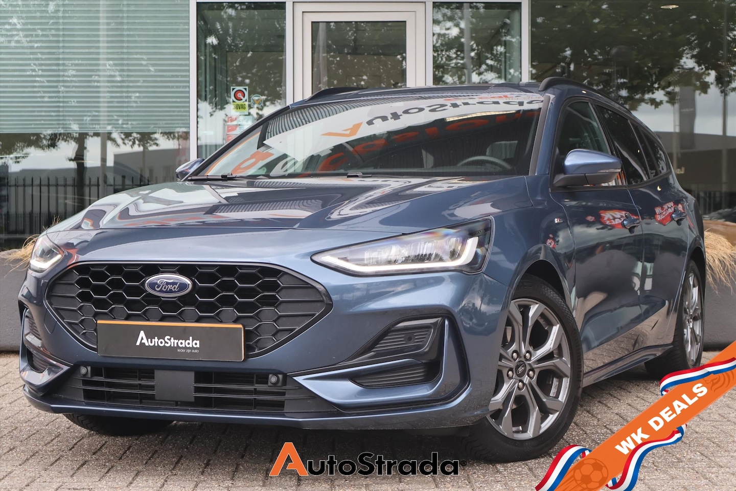 Ford Focus Wagon - 1.0 ST-Line 125pk | Navigatie | Carplay | Climate | Cruise | Sensoren | LED - AutoWereld.nl