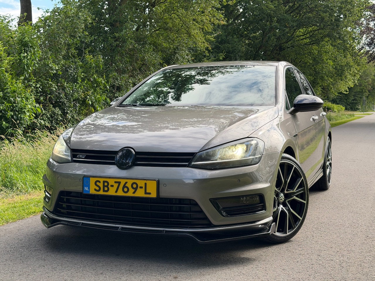 Volkswagen Golf Variant - 1.4 TSI Highline | R-Line + 4- Uitlaten + Keyless Nu € 8.975,-!!! - AutoWereld.nl