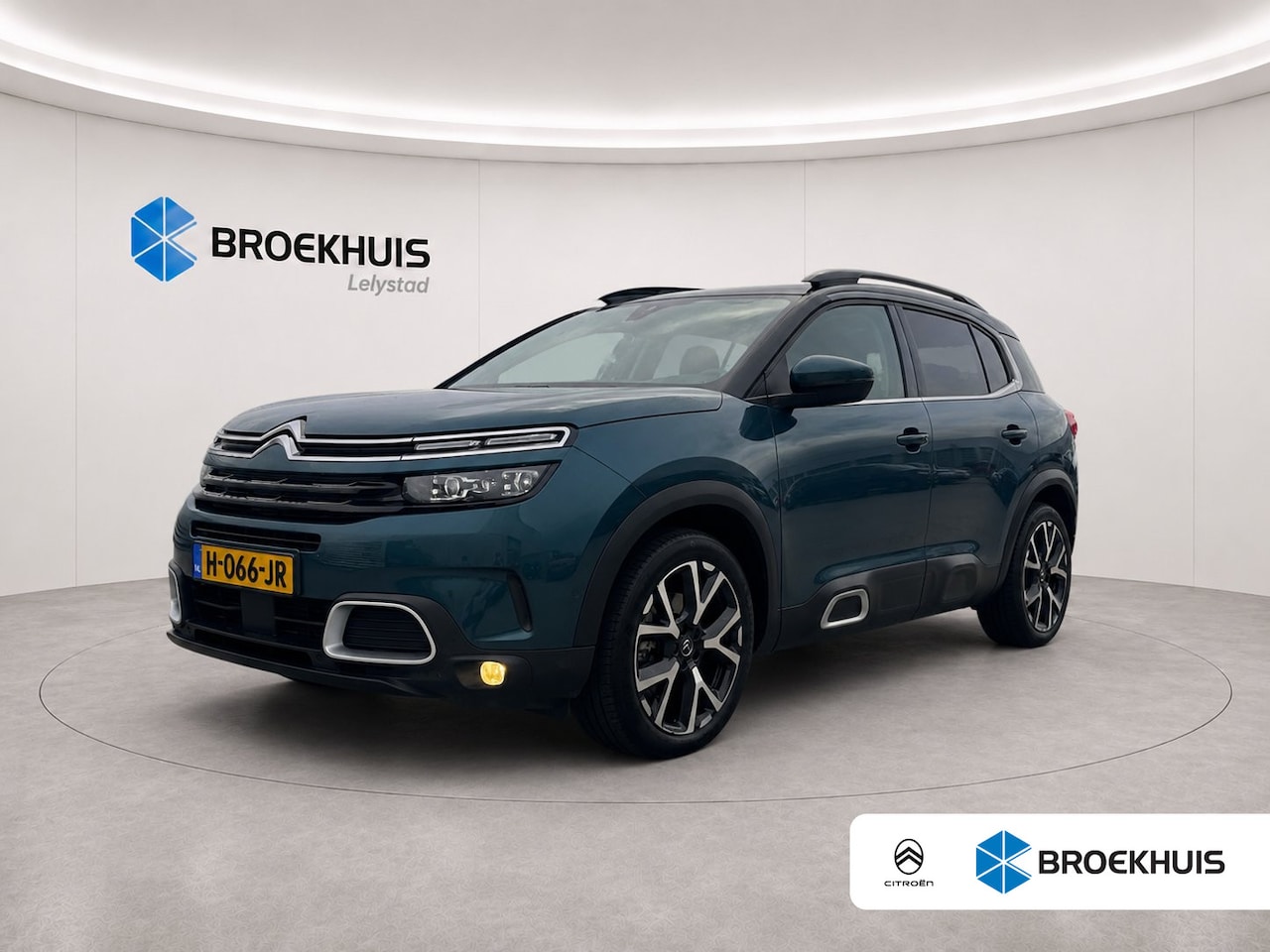 Citroën C5 Aircross - 1.6 PURETECH 180PK BUSINESS PLUS AUTOMAAT / NAVI / LEDER / CLIMA / FULL-LED / PDC / 19" LM - AutoWereld.nl