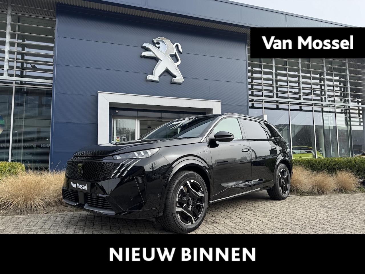 Peugeot e-5008 - GT Avantage 73 kWh | AUTOMAAT l Voorraad l Warmtepomp l Mistral Executive Interior - AutoWereld.nl