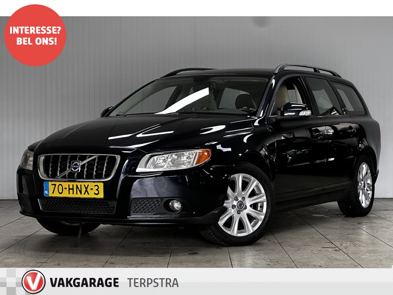 Volvo V70 - 2.5T Kinetic/ D-Riem verv: 163.000 KM!/ 5-Cilinder!/ Trekhaak/ LEER/ Bluetooth/ Clima/ Cru - AutoWereld.nl