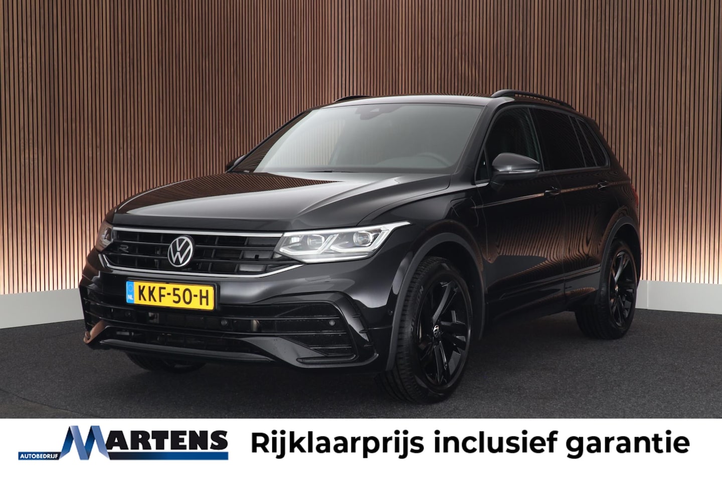 Volkswagen Tiguan - 1.4 TSI 245pk eHybrid R-Line Business+ Black Style Keyless Camera Stoelverwarming Virtual - AutoWereld.nl