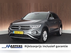 Volkswagen T-Roc - 1.5 TSI 150pk DSG Style Trekhaak Camera LED Virtual Cockpit Navigatie