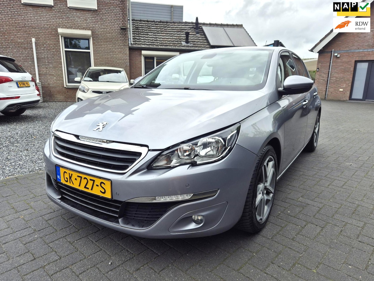 Peugeot 308 - 1.2 PureTech Active Navi Clima Cruise 17 Inch Sportvelgen 108541 Km NAP - AutoWereld.nl