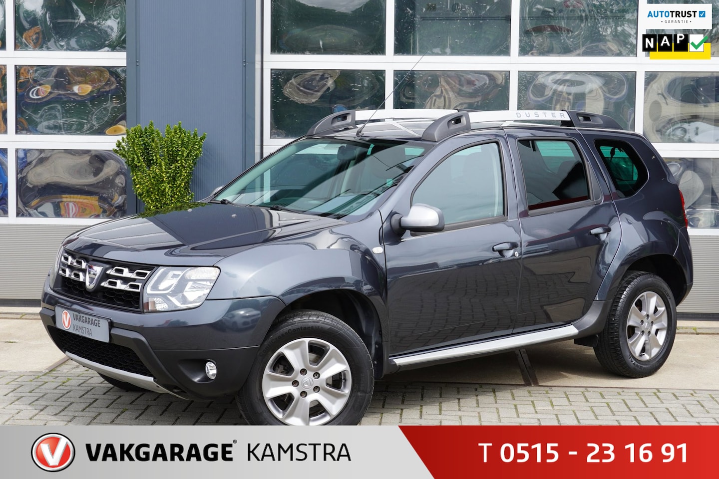 Dacia Duster - 1.2 TCe 4x2 Prestige NAP Airco/Cruise/Trekh. - AutoWereld.nl