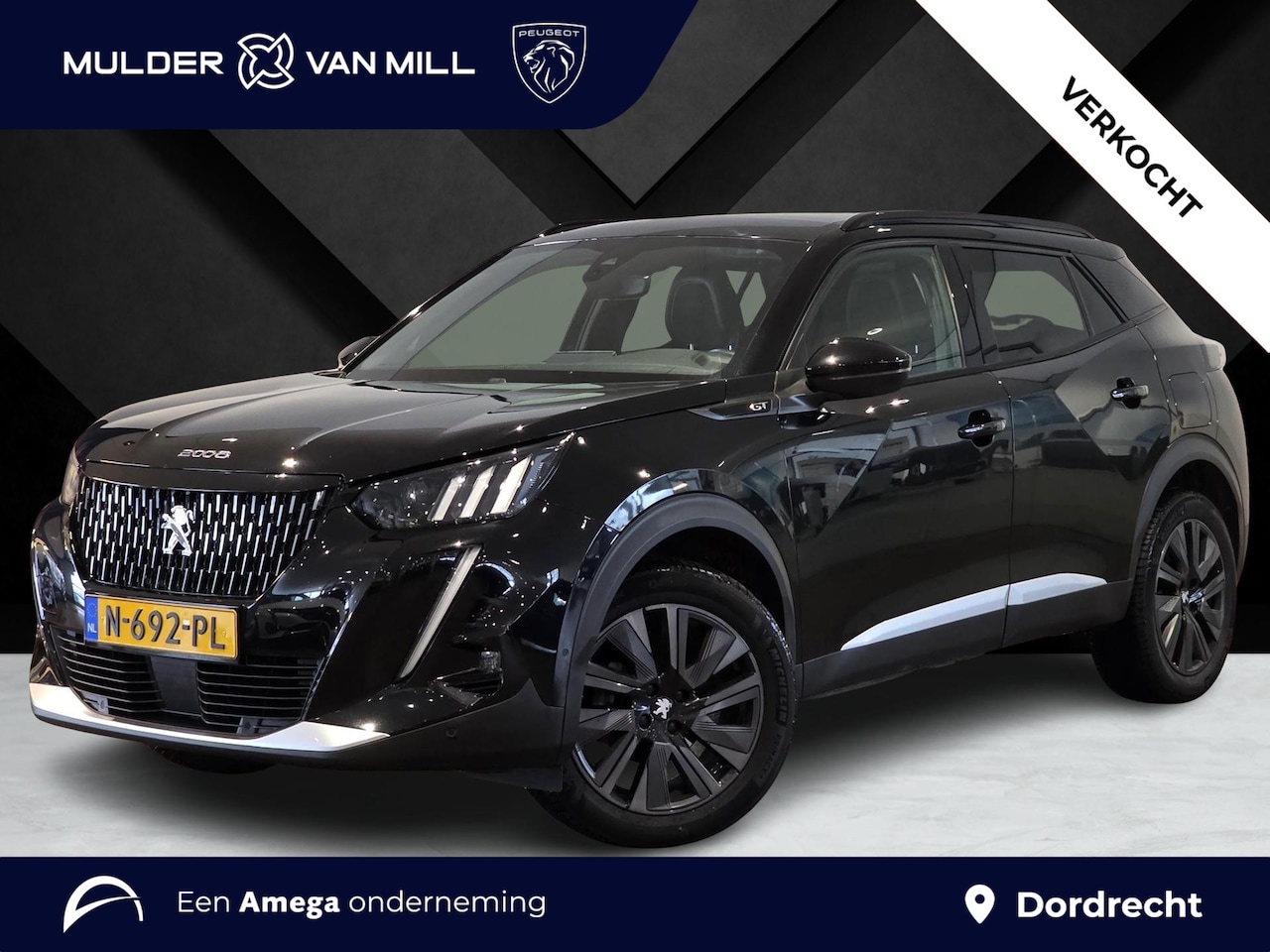 Peugeot 2008 - GT Pack 1.2 Turbo 130pk EAT8 | SCHUIF/KANTELDAK | ALCANTARA/LEDER | STOELVERW. | 18" LM 'E - AutoWereld.nl