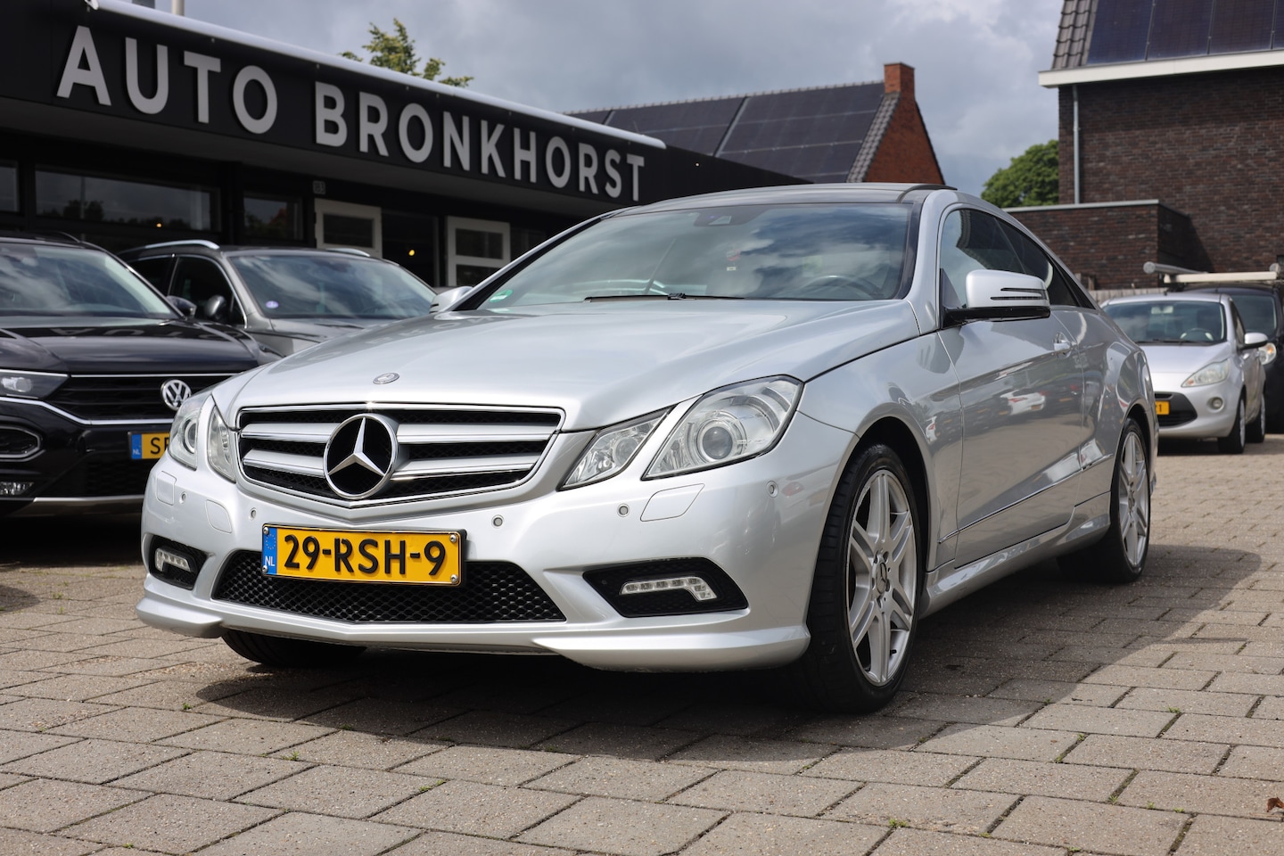 Mercedes-Benz E-klasse Coupé - 250 CGI AVANTGARDE | AUT | PANO | NL AUTO - AutoWereld.nl