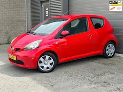 Toyota Aygo - 1.0-12V +