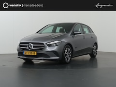 Mercedes-Benz B-klasse - 180 Business Solution | Trekhaak | Achteruitrijcamera | Stoelverwarming | Widescreen |