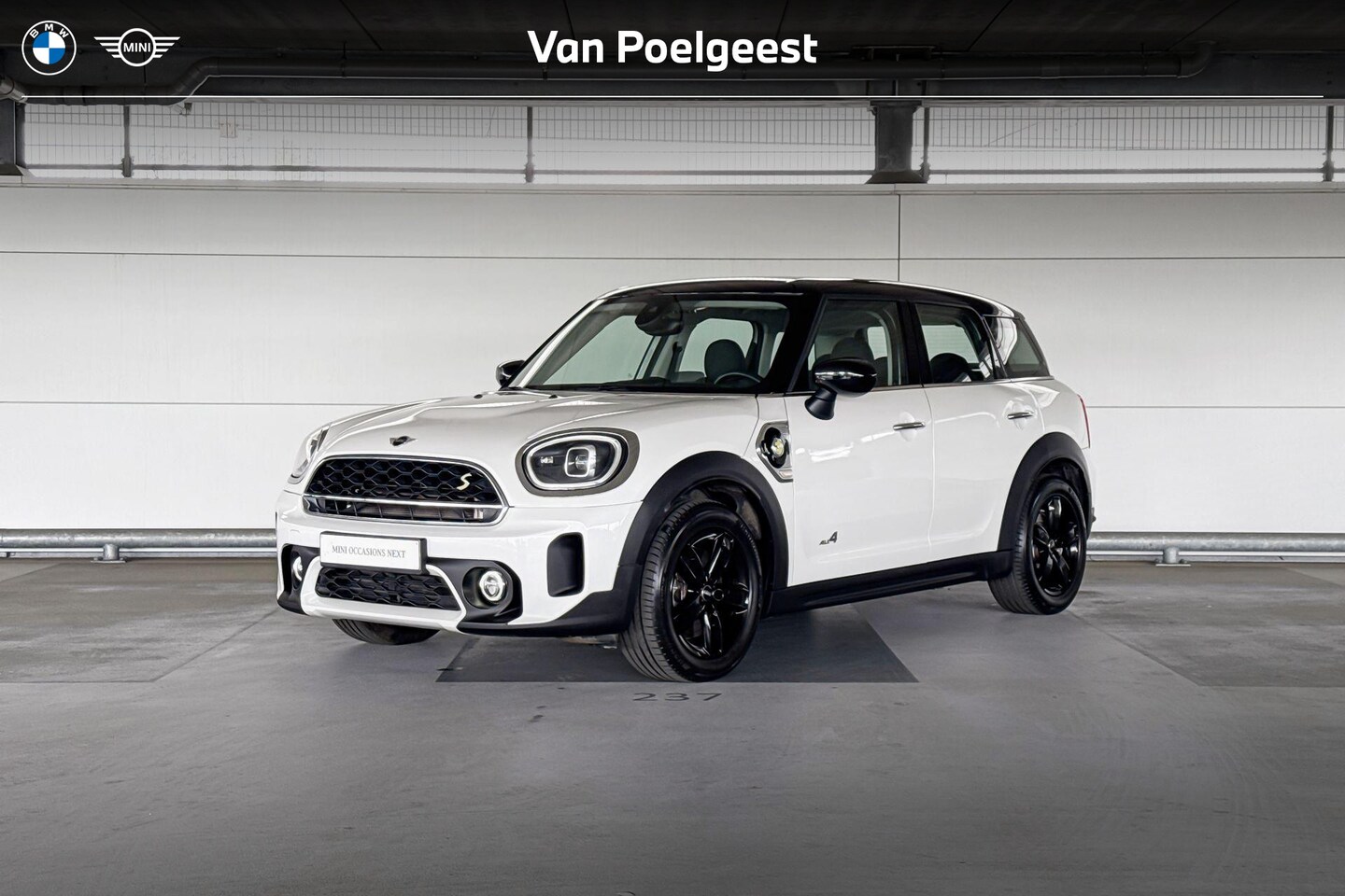 MINI Countryman - Cooper S E ALL4 Classic - AutoWereld.nl