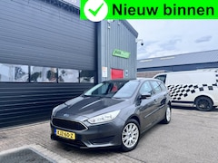 Ford Focus Wagon - 1.0 Lease ed. Trekh|Stuur+stoelverw|Airco|Carkit