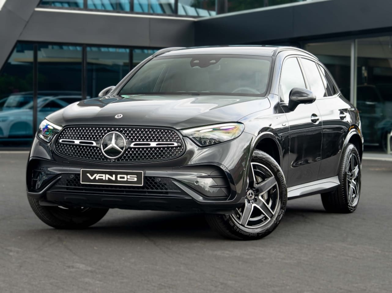 Mercedes-Benz GLC-klasse - GLC 400e 4MATIC | Amg Line Premium Plus | Night | Trekhaak | - AutoWereld.nl
