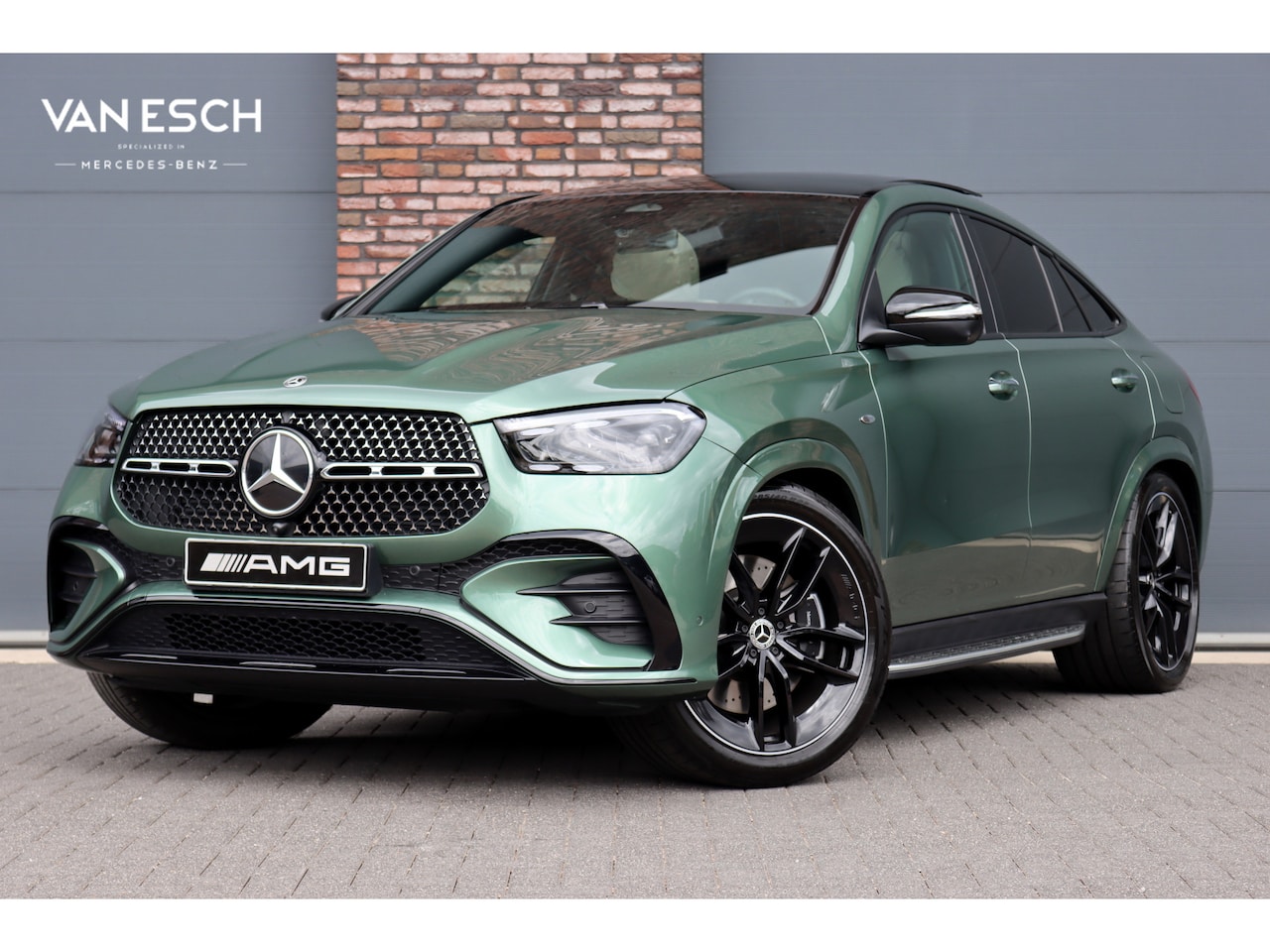 Mercedes-Benz GLE-Klasse Coupé - 400 e 4MATIC AMG Line | Manufaktur | Luchtvering | Distronic | Stoelventilatie | Verwarmd - AutoWereld.nl