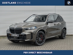 BMW X5 - xDrive50e M Sport Automaat / Panoramadak Sky Lounge / Trekhaak / Bowers & Wilkins / Massag