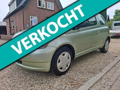 Toyota Yaris - 1.3-16V VVT-i Sol automaat airco nieuwe APK