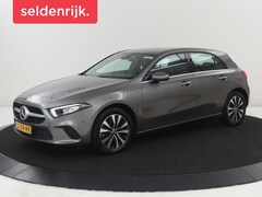 Mercedes-Benz A-klasse - 250e Style | SOH 92% | Stoelverwarming | Sfeerverlichting | Keyless | Camera | Navigatie |
