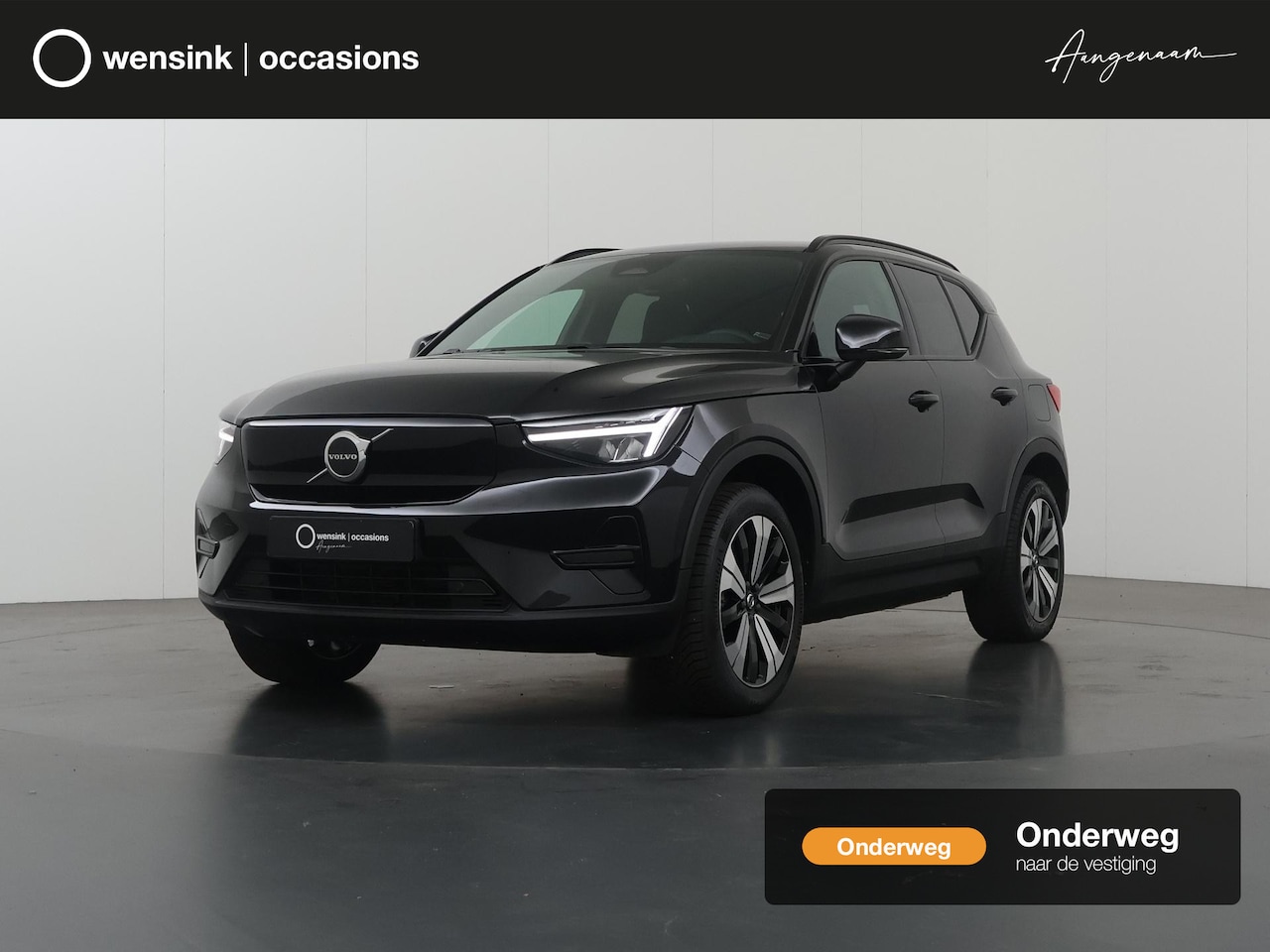 Volvo XC40 - Recharge Core | Navigatie | Stoelverwarming | Stuurwielverwarming | Achteruitrijcamera | A - AutoWereld.nl