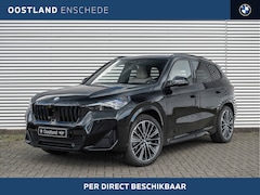BMW X1 - xDrive30e M Sport Automaat / Panoramadak / Trekhaak / Sportstoelen / M Adaptief onderstel