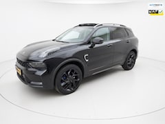 Lynk & Co 01 - 1.5 Plug-in Black Edition | Panoramadak|360 Camera