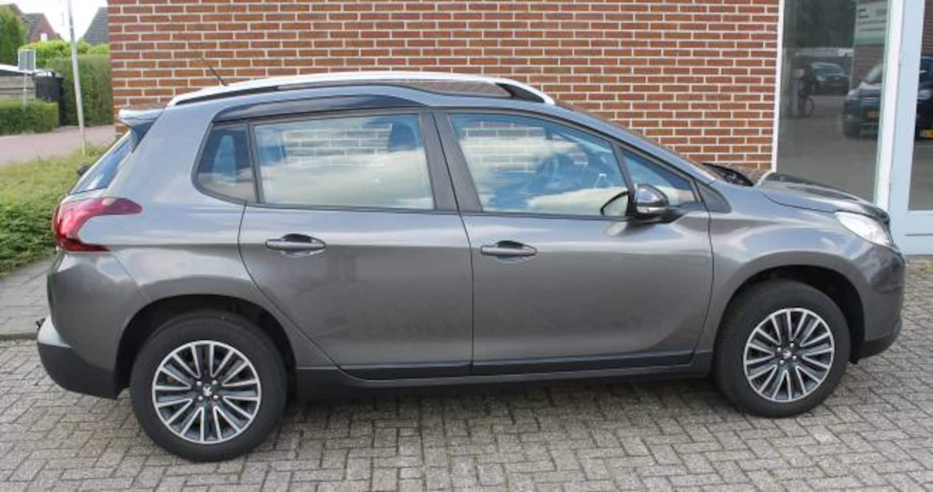 Peugeot 2008 - 1.2 PureTech Active 1.2 PureTech 110pk Active
