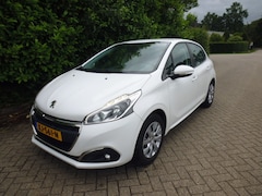 Peugeot 208 - 1.2 PureTech Blue Lion CRUISE NAVI LED ESP PDC AIRCO