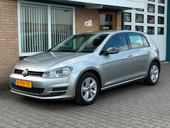 Volkswagen Golf - 1.2 TSI Trend Edition