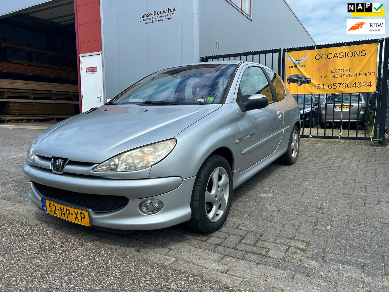 Peugeot 206 - 1.4-16V Quiksilver Koude Clima/Bluetooth/Elec. Ramen - AutoWereld.nl