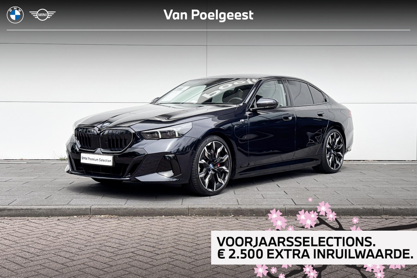 BMW 5-serie - Sedan 550e xDrive | M Sport Pro | Trekhaak | Adaptive M-Onderstel | Panoramadak | Bowers & - AutoWereld.nl