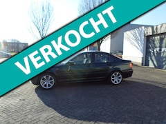 BMW 3-serie - 318i Executive