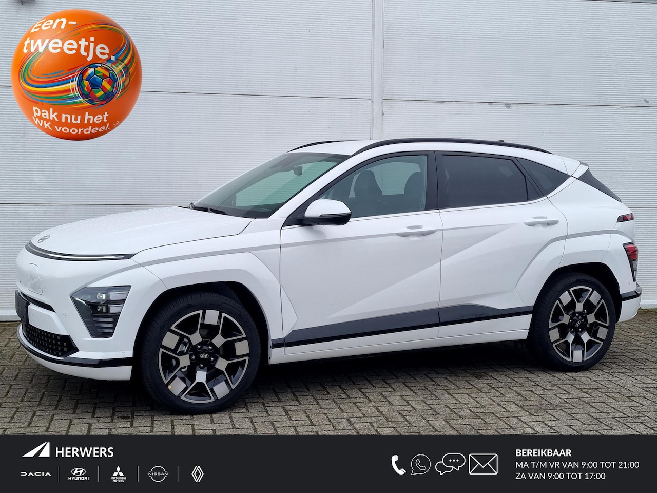 Hyundai Kona - Premium 64.8 kWh Long Range / € 4.000,- Voordeel op de nieuwprijs / Direct uit Voorraad Le - AutoWereld.nl