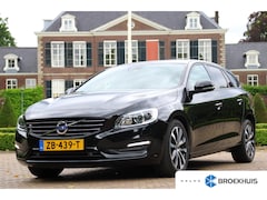 Volvo V60 - 2.0 D4 Business Sport | CAMERA | PARK SENS V+A | LEDER | CRUISE | STOELVERWARMING | XENON